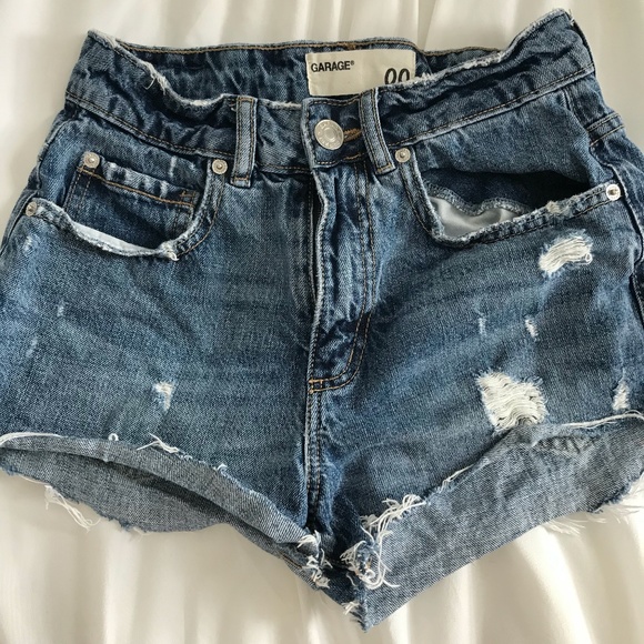 Set of Shorts - Picture 2 of 2